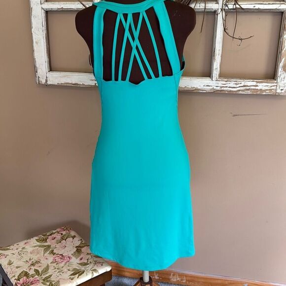 Toad and co aquaflex green dress size medium strappy built in bra athletic sport - Picture 4 of 10